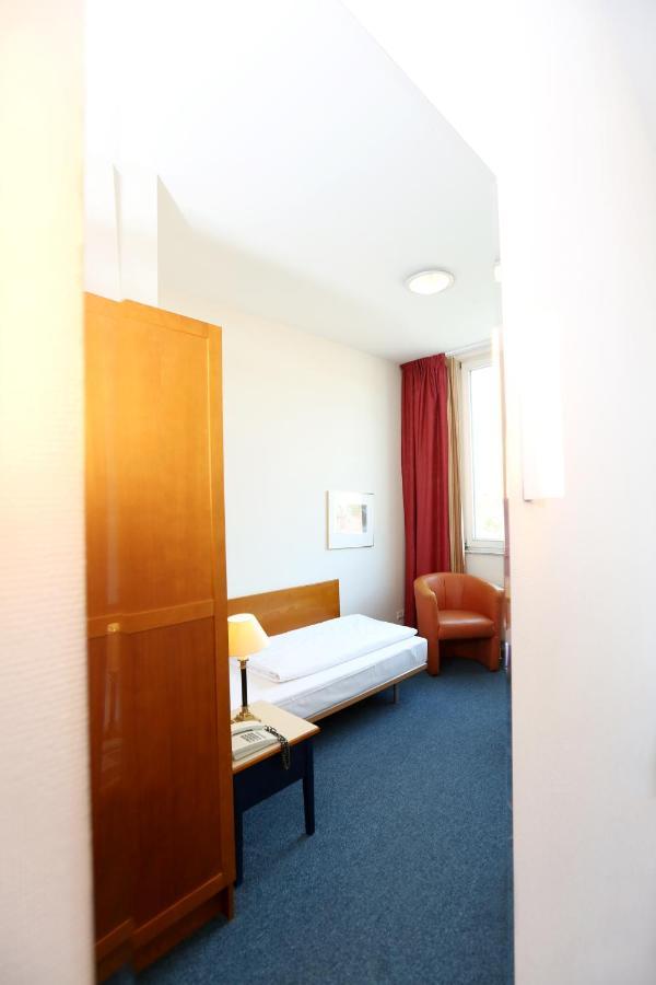 H24 Hoteltow Exterior foto