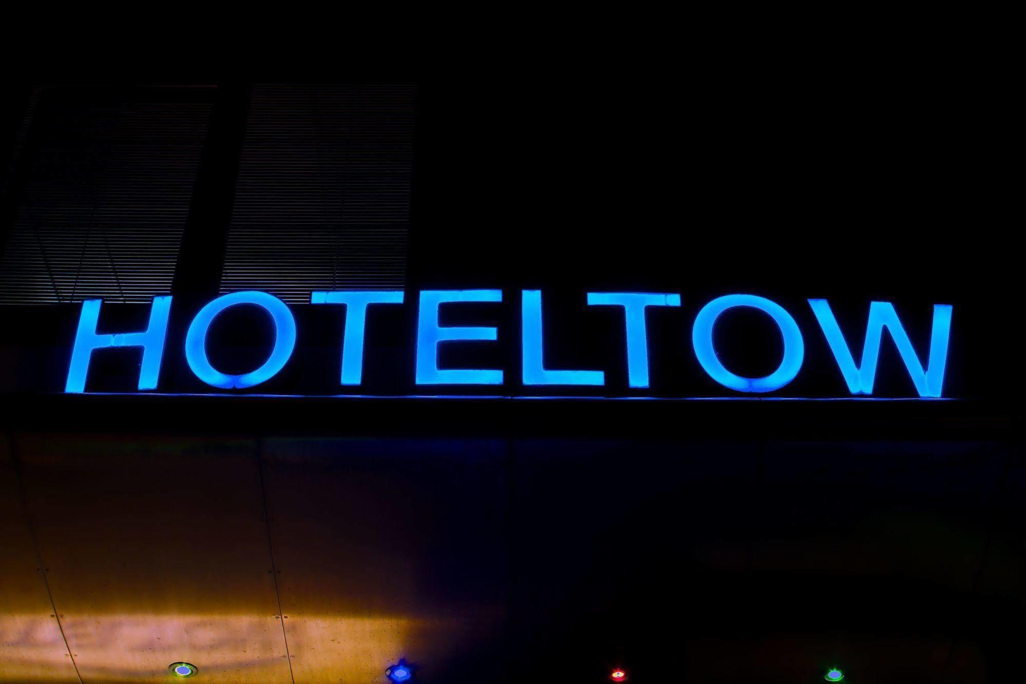 H24 Hoteltow Exterior foto
