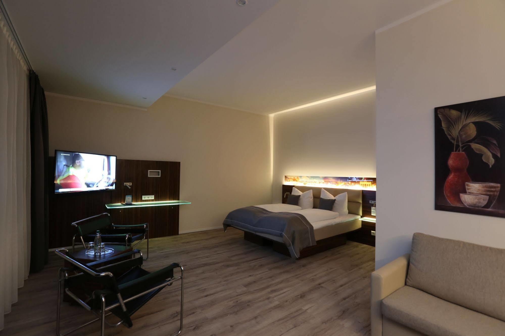 H24 Hoteltow Exterior foto
